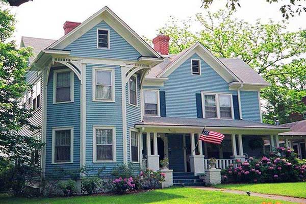 Inn on Main Street - Weaverville, NC